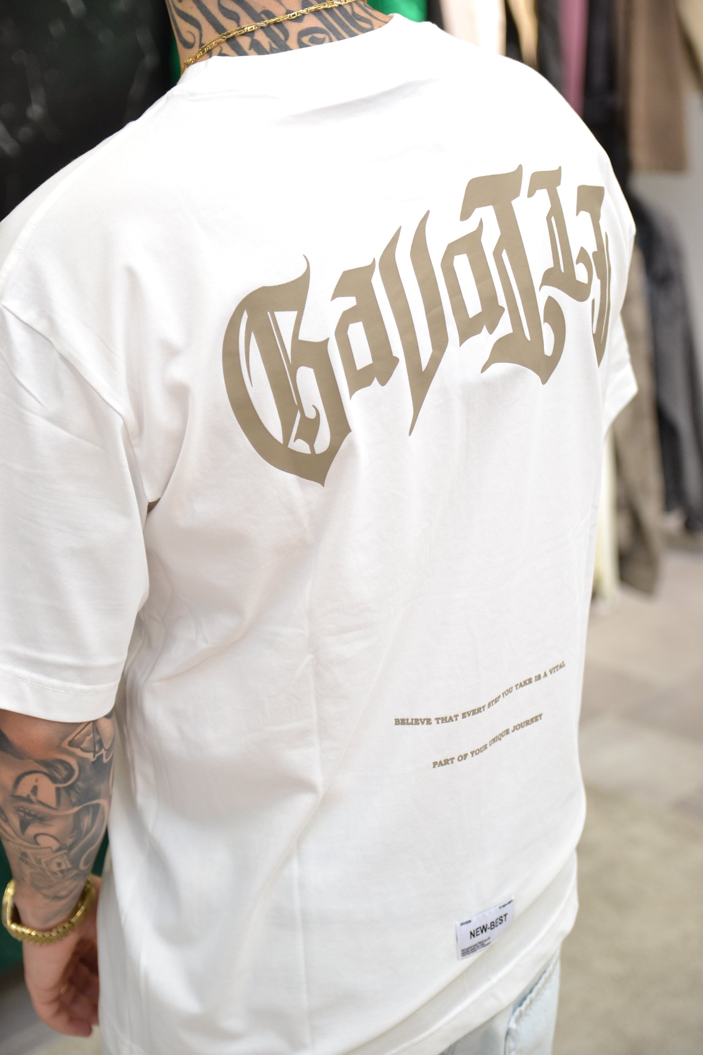 T-SHIRT CON STAMPA WHITE